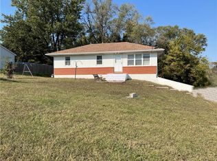 4130 SE 209th St, Holt, MO 64048