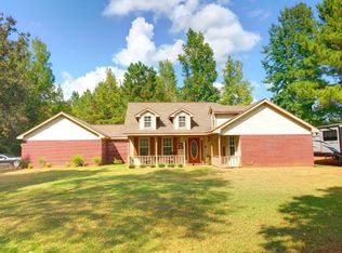 511 Anderson Grove Rd, Caledonia, MS 39740