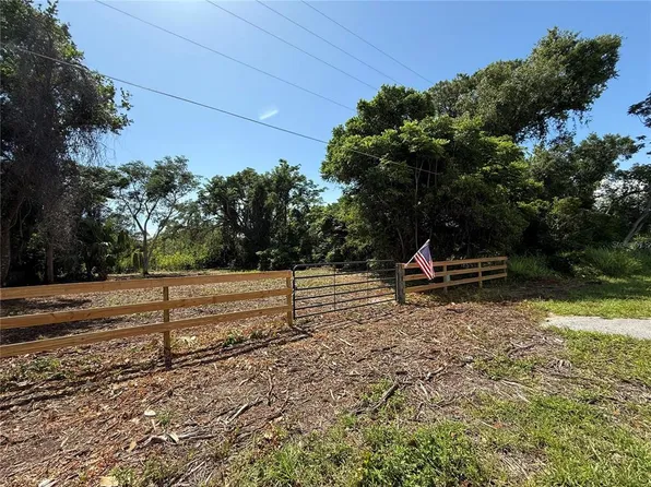 35319 Harbor Shores Rd #72, Leesburg, FL 34788