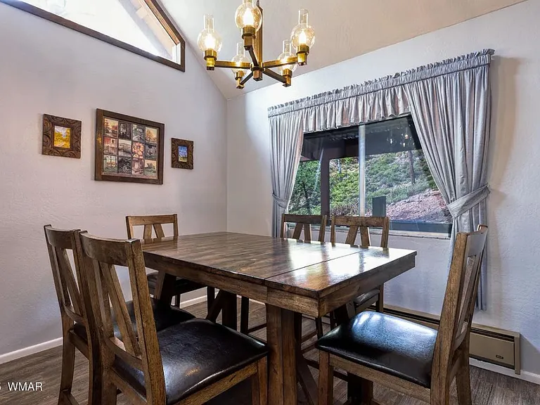 6373 Manzanita Dr — Photo 18