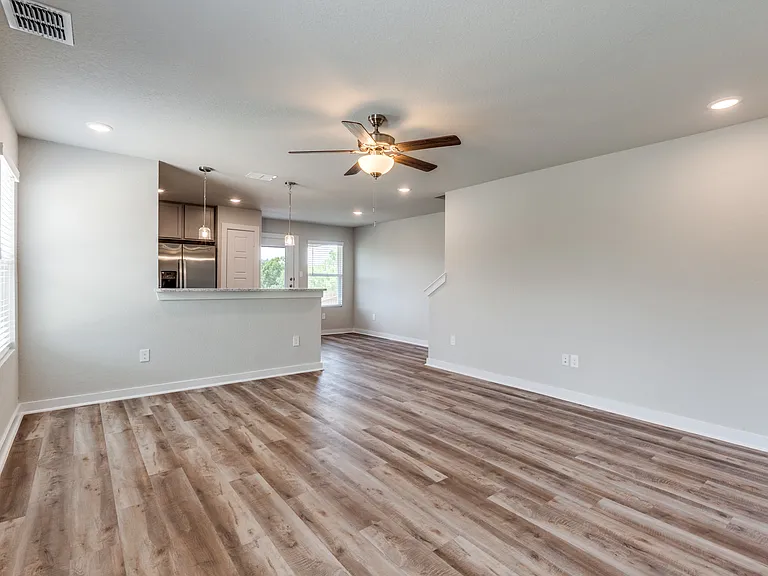 721 Ryan Xing — Photo 16