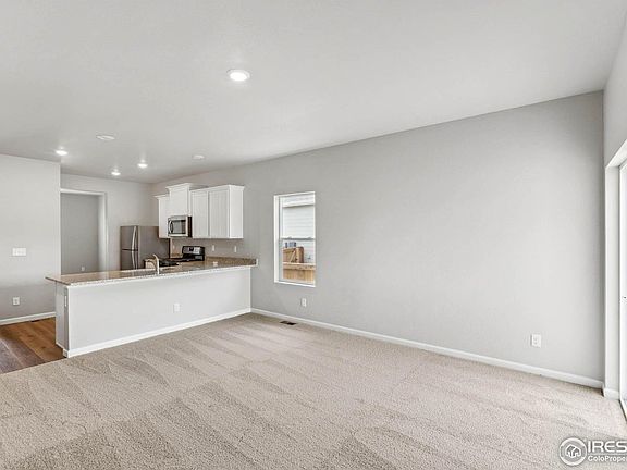 5th image of 1052 Long Meadows St