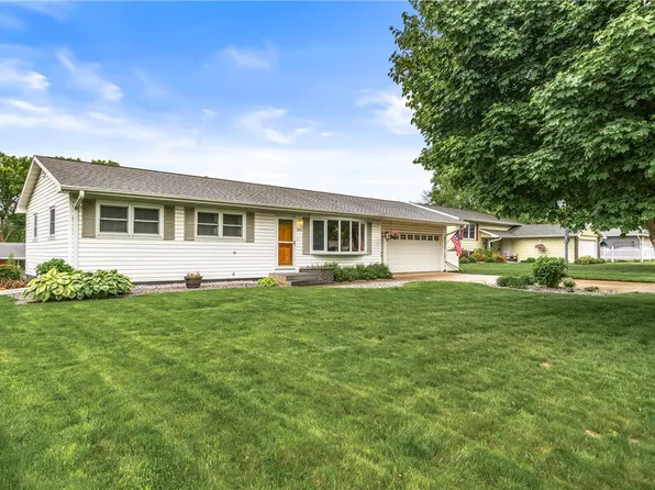 1008 Leonard Drive, Eau Claire, WI 54703