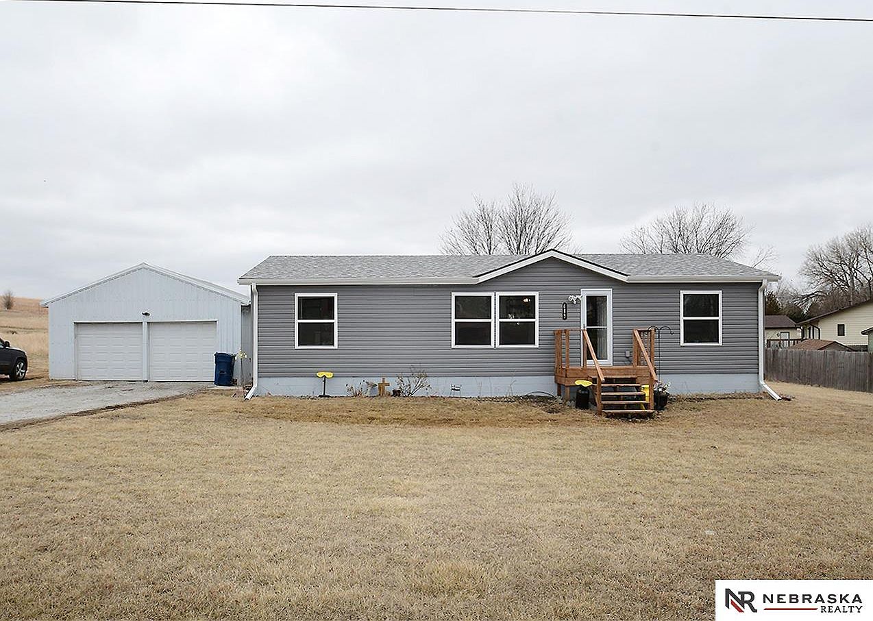 613 E 2nd St, Valparaiso, NE 68065 Zillow