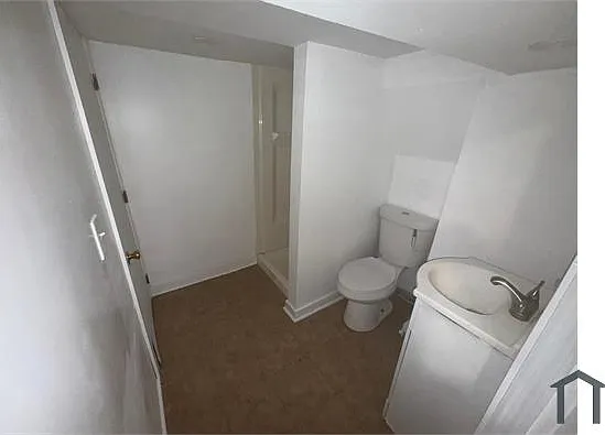 1286 Oakwood Ave — Photo 5