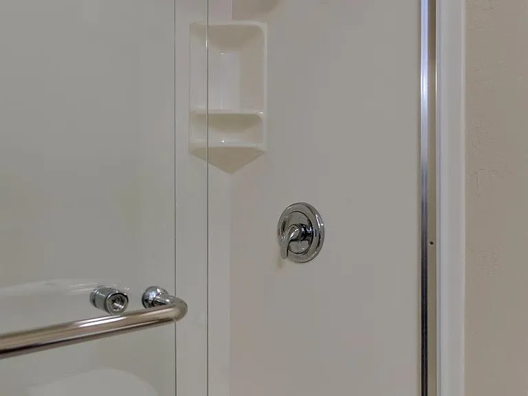 704 Christie Ct — Photo 15
