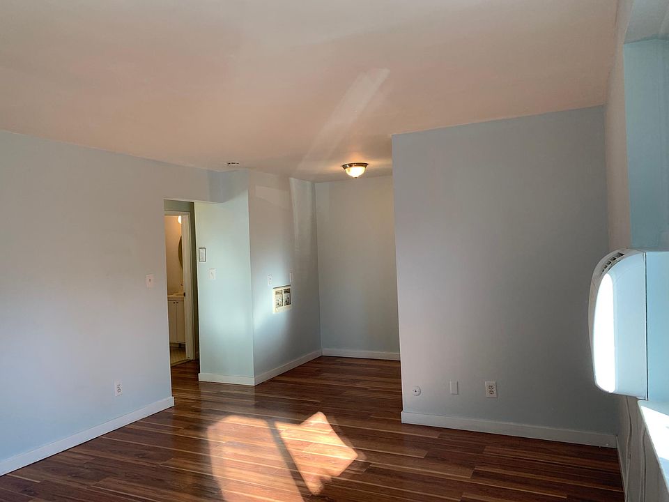 1st image of 650 Virginia Park St APT 102