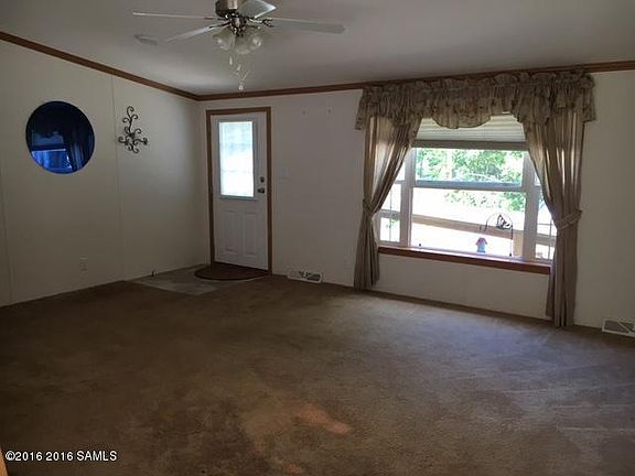 3rd image of 17 Hill Ave