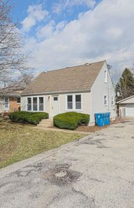 9729 S 81st Ave, Palos Hills, IL, 60465