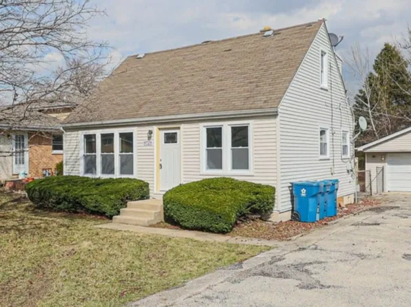 9729 S 81st Ave, Palos Hills, IL 60465