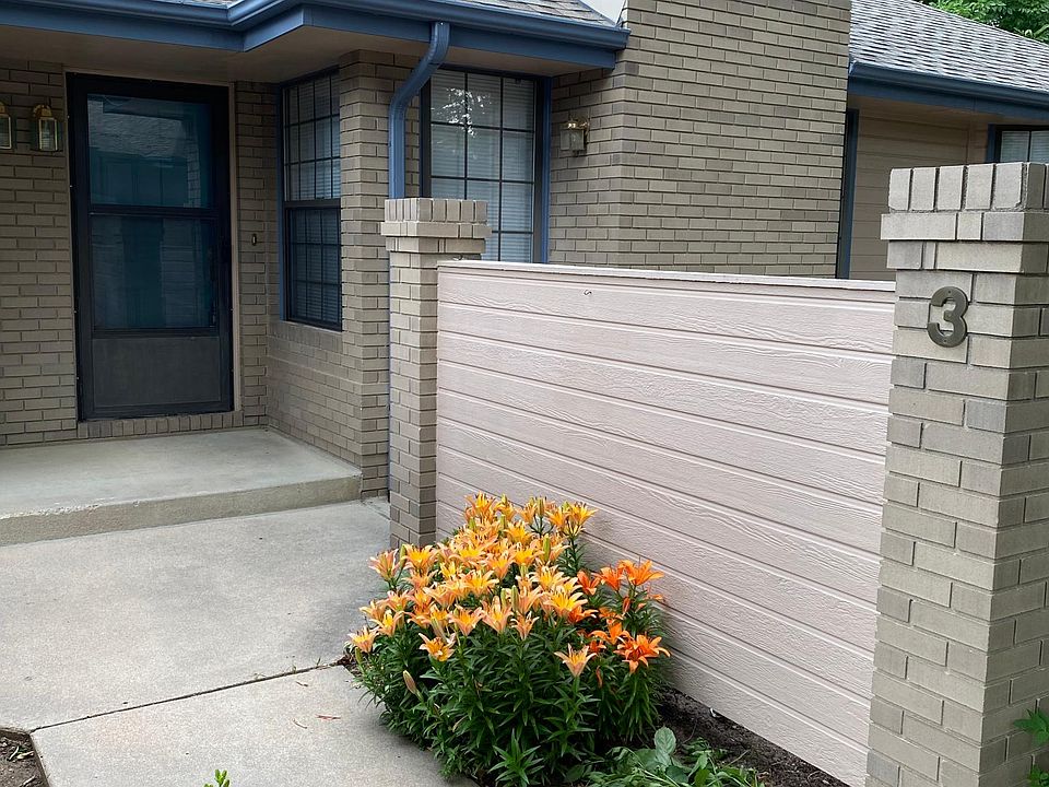 1st image of 1016 49th Avenue Ct #3