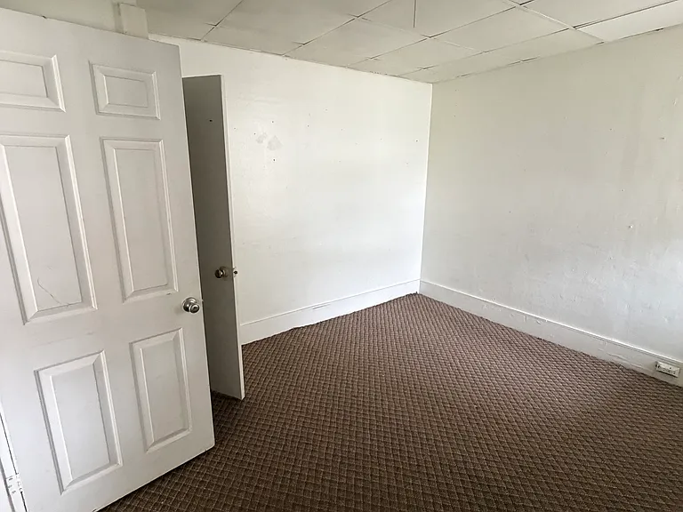 20 High St #1R — Photo 6