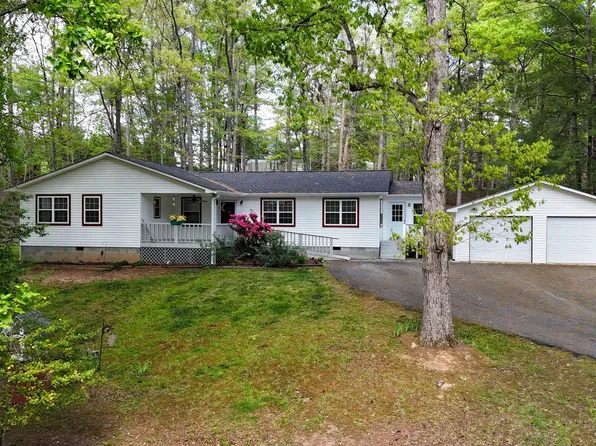 104 Country Corners Rd, Blairsville, GA 30512