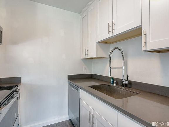 5th image of 46728 Crawford St #14-L