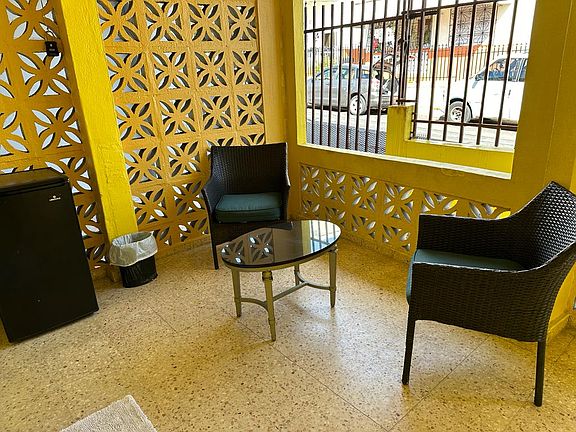 2nd image of 2 365 Calle Rafael Cepeda