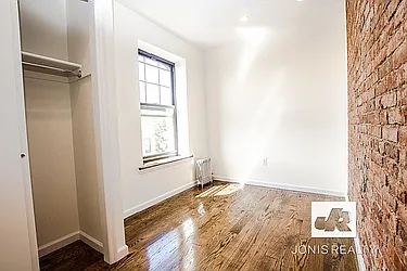 Rented by Jonis Realty