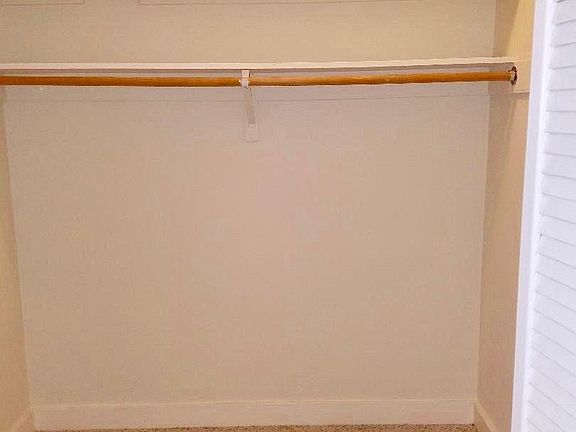 5th image of 805 Bush St APT 204
