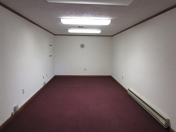 3rd image of 285 S 6th St