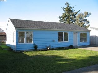 1780 Grant St, North Bend, OR 97459