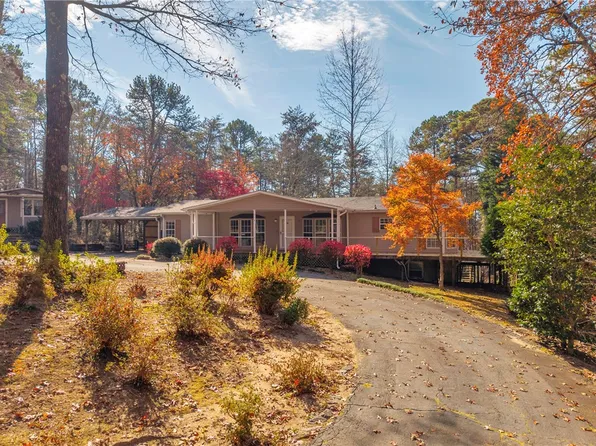 116 Wren Ln, Pickens, SC 29671