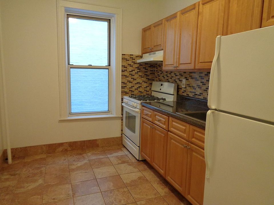 1st image of 2568 37th St APT 5