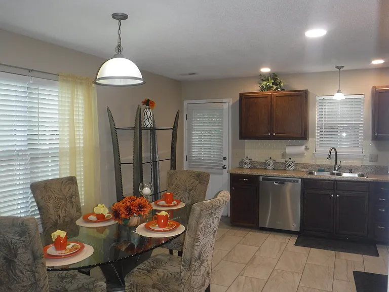 123 Gower Rd — Photo 4
