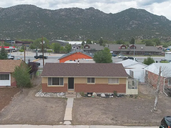 505 Park Ln, Buena Vista, CO 81211