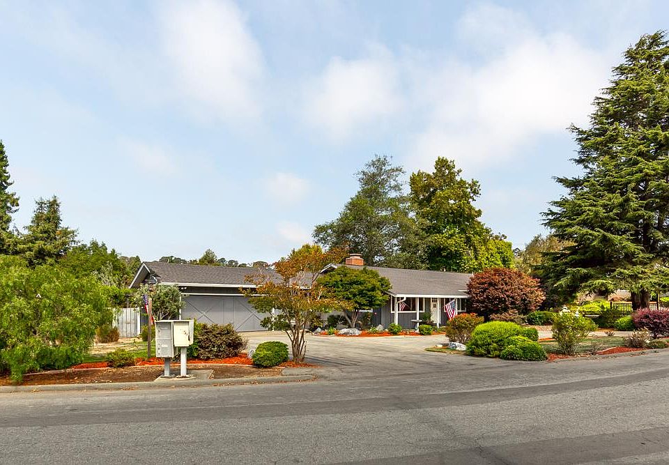 1st image of 609 Baltusrol Dr