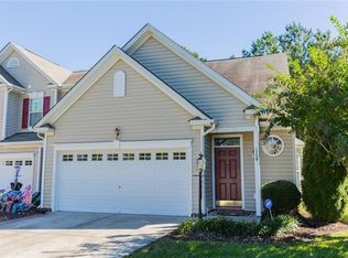 1729 Rose Mill Cir, Midlothian, VA 23112