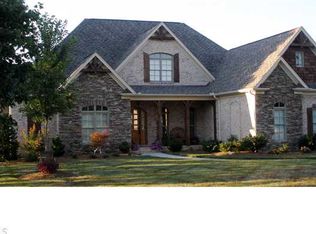 8888 Cravenwood Dr, Oak Ridge, NC 27310