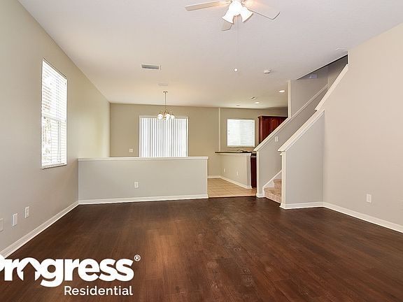 4th image of 9330 Zincoe Ln