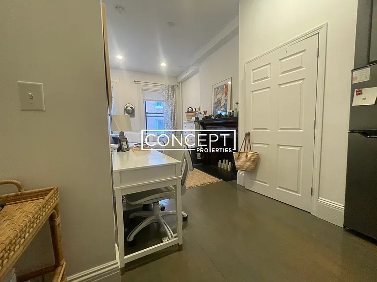 270 Newbury St #2CP — Photo 8