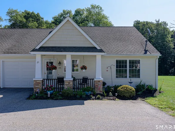 21 River Walk Drive #21, Brooklyn, CT 06234