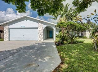 785 SE Fallon Dr, Port Saint Lucie, FL 34983