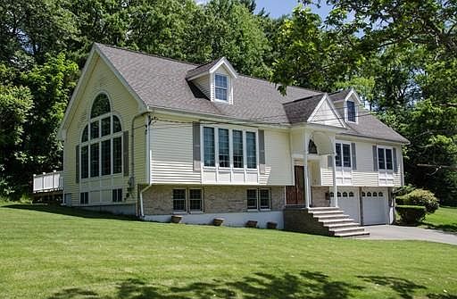 1st image of 11 Oran Cir