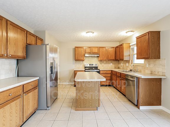 5th image of 5714 Oyster Bay Way