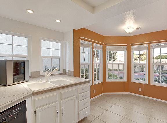 5th image of 12636 Calle Tamega Unit 99