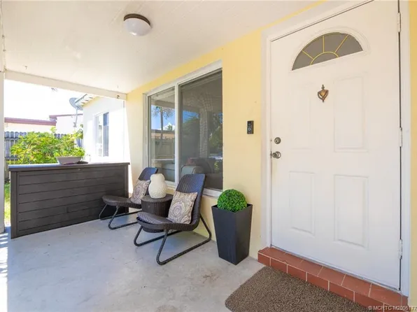 5225 NE 5th Ave, Oakland Park, FL 33334