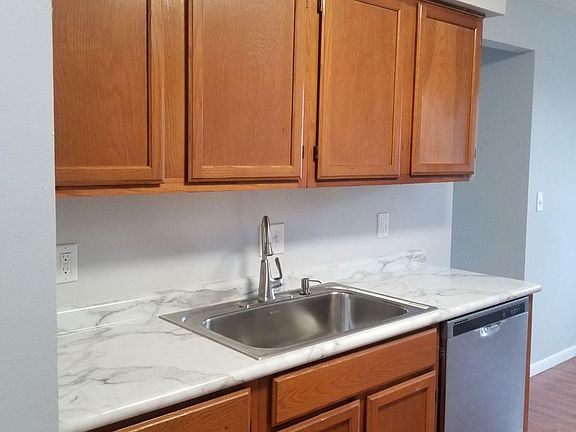 4th image of 1615 Gelhot Dr APT 40