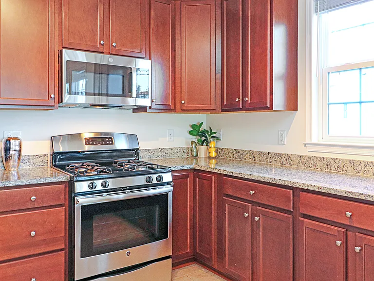 24620 Byrne Meadow Sq #300 — Photo 5