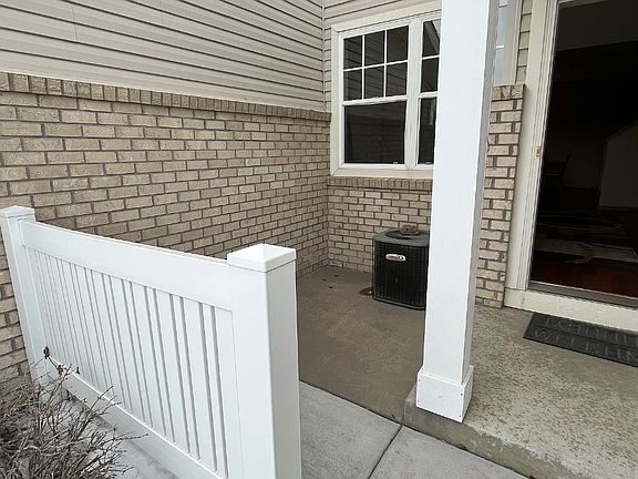 2nd image of 5323 173rd St W