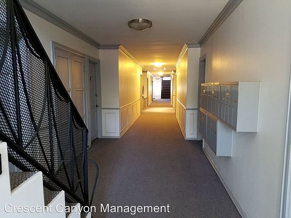 3rd image of 236 S Sycamore Ave APT 18