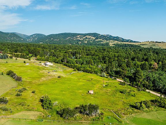 4th image of Hosburg Dr