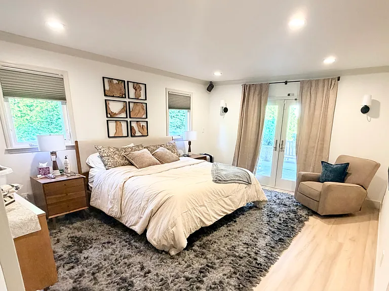 8 Mill Pond Rd — Photo 10