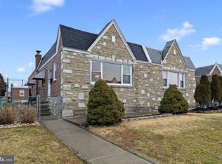 1605 Strahle St, Philadelphia, PA 19152