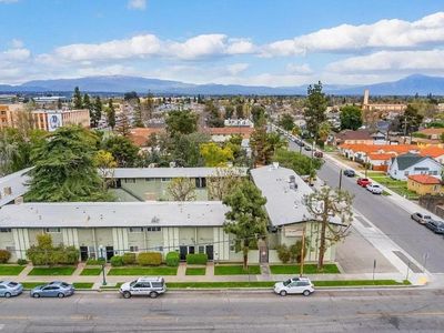 1100 Oleander Ave, Bakersfield, CA, 93304