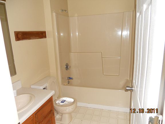 3rd image of 2514 Cinema Dr