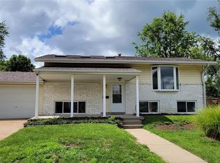 275 Downing Ave, Florissant, MO 63031