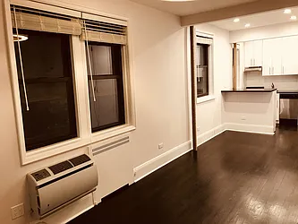 Rented by Metropolis Real Estate of Manhattan
