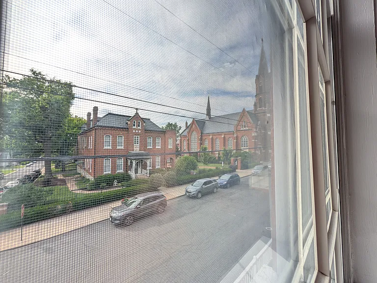 700 N Jefferson St #B — Photo 15